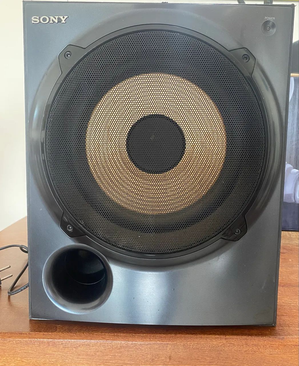 Subwoofer Sony + Caixa médio Phillips - Foto 2