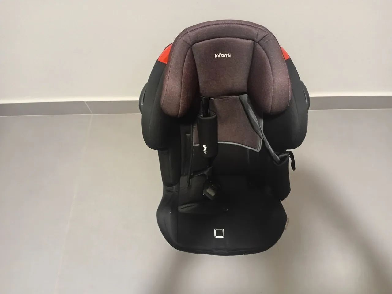 Cadeirinha de carro infantil 