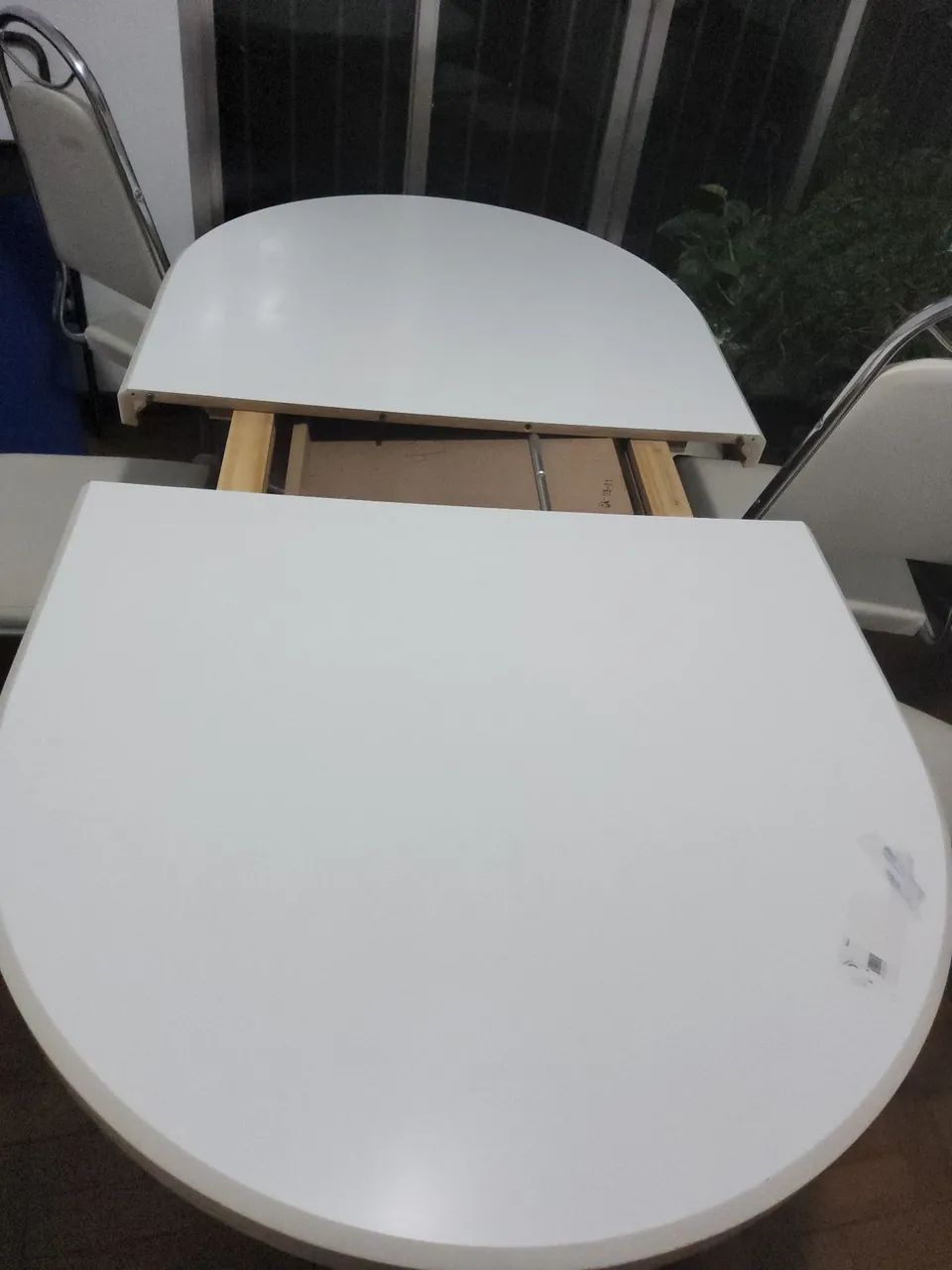 Mesa oval vintage extensivel e 6 cadeiras - Foto 3