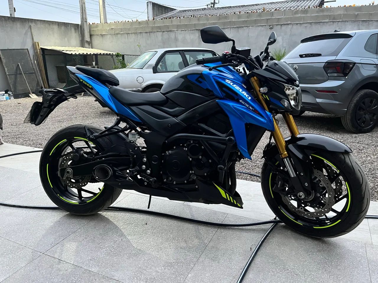 Suzuki Gsx s750 - Foto 5