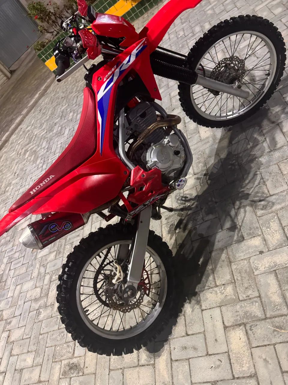 CRF 250 F  - Foto 2