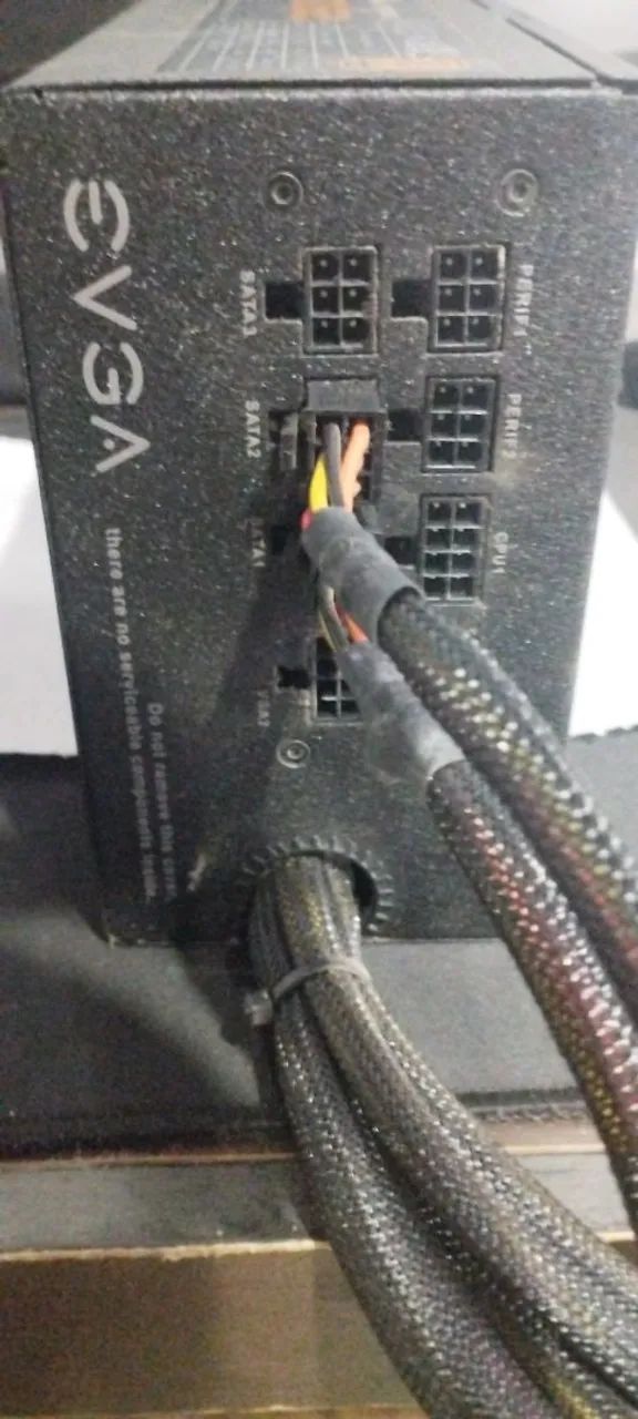 Fonte EVGA 750 B2  - Foto 3