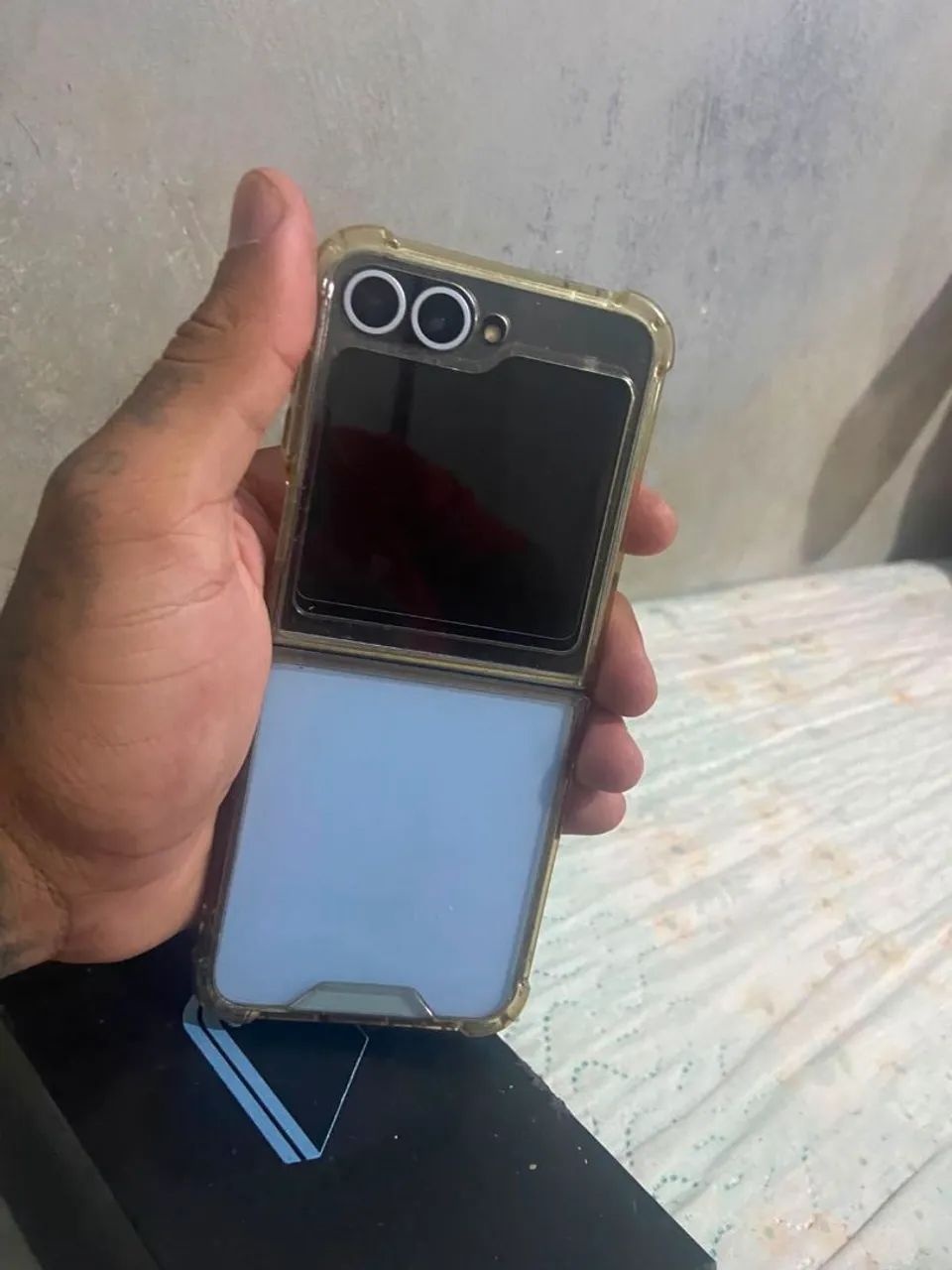 Samsung Z Flip 6 256GB - Foto 4
