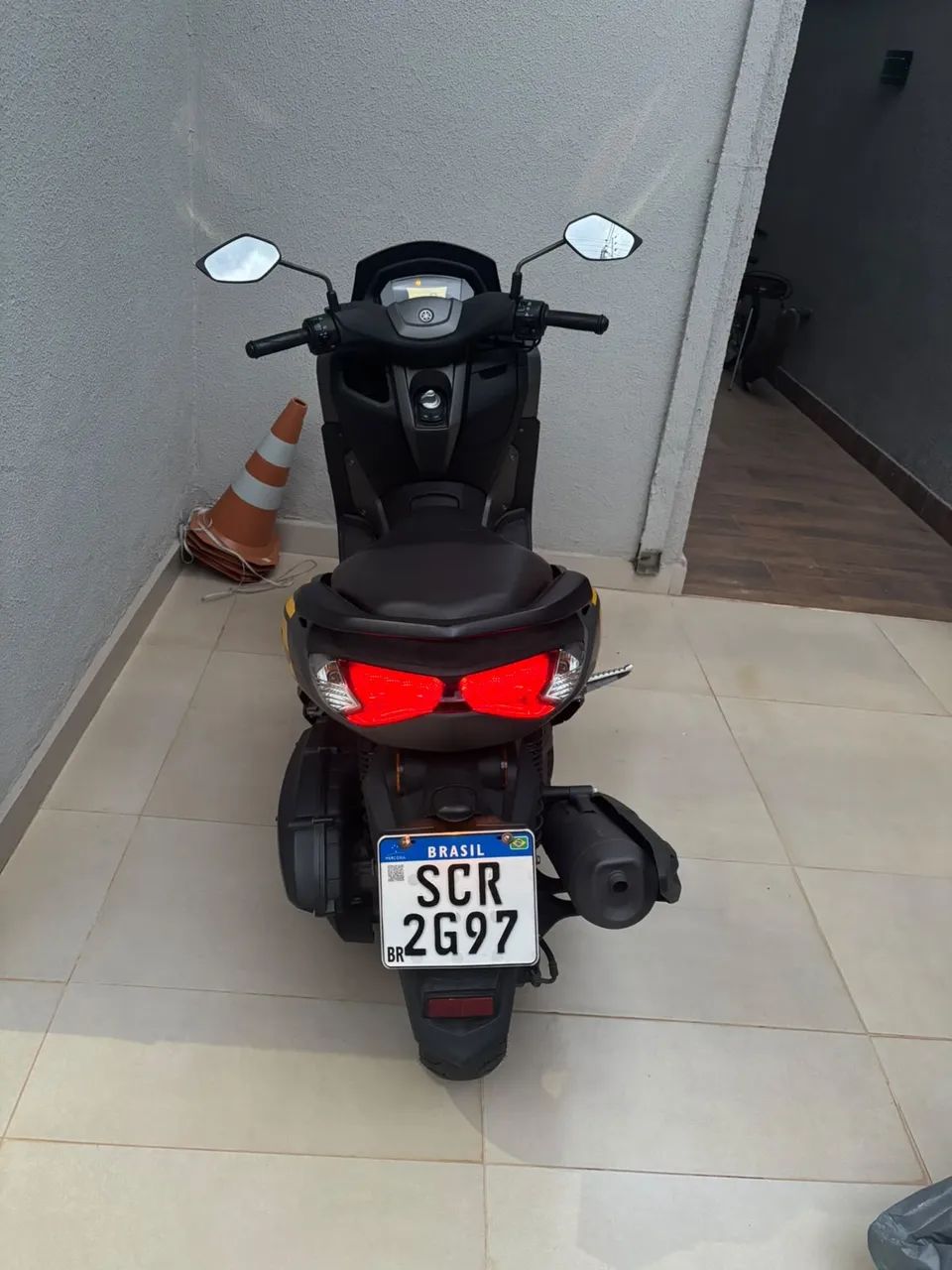 Yamaha  Nmax muito nova - Foto 5
