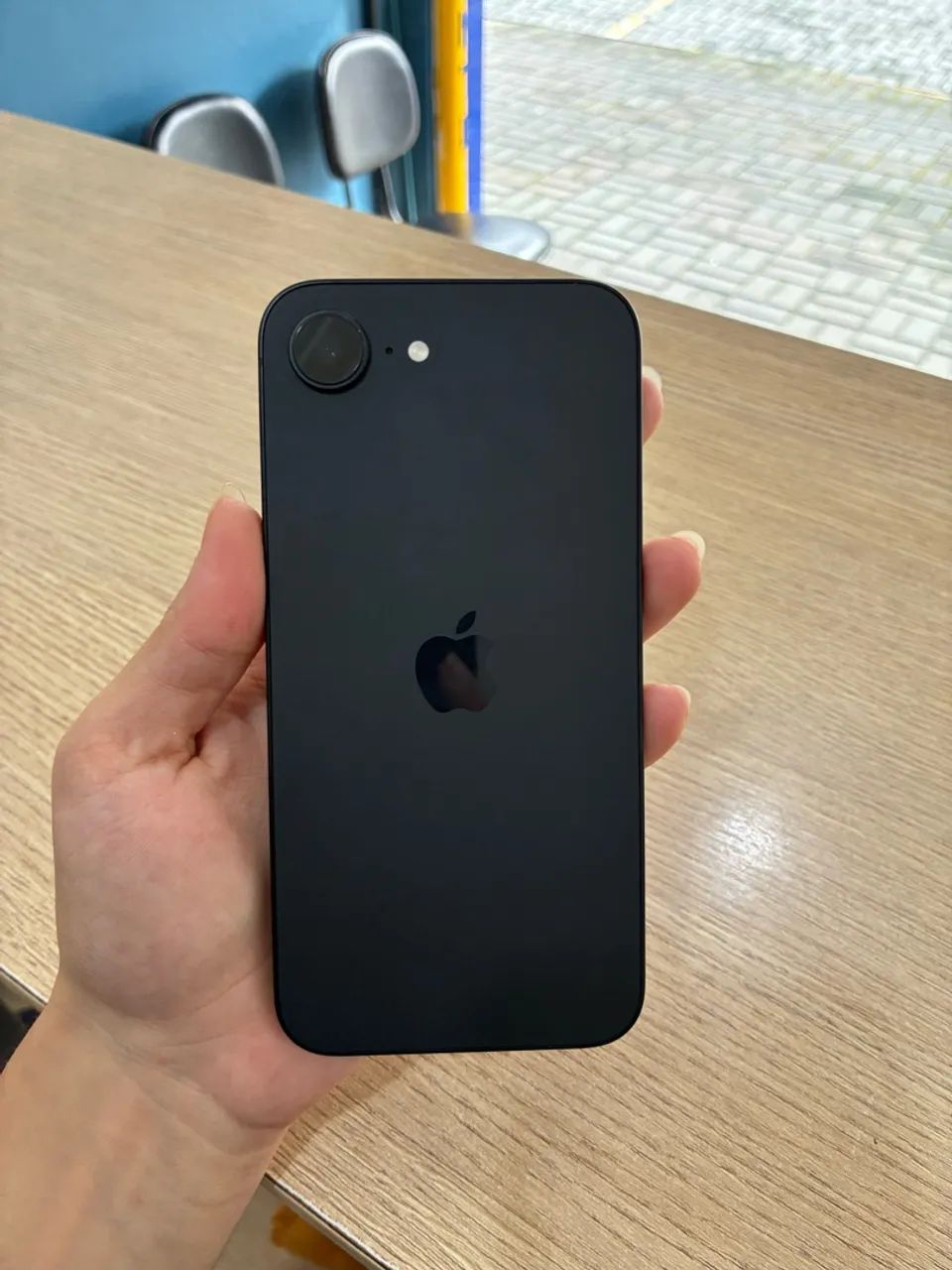 iPhone 16e preto 256gb 94% 