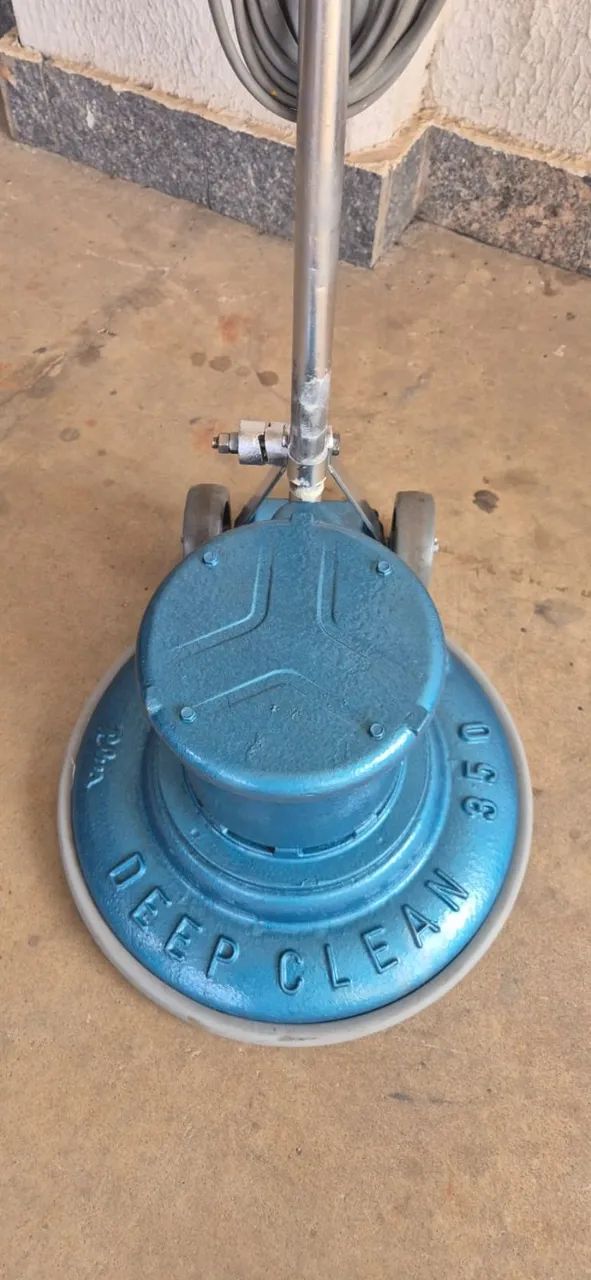 Enceradeira industrial DEEPCLEAN 350mm 127V semi nova e revisada. - Foto 2