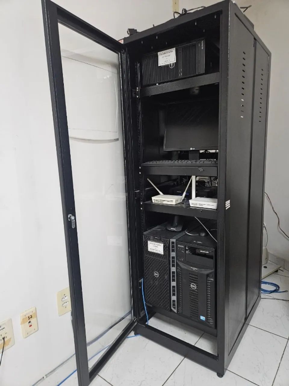 RACK SERVIDOR FECHADO - Foto 2