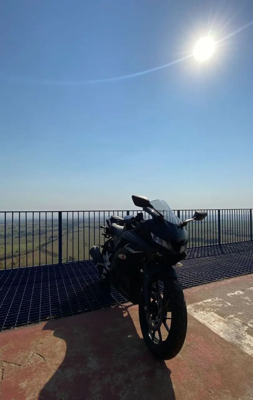 Yamaha R15 - Foto 3