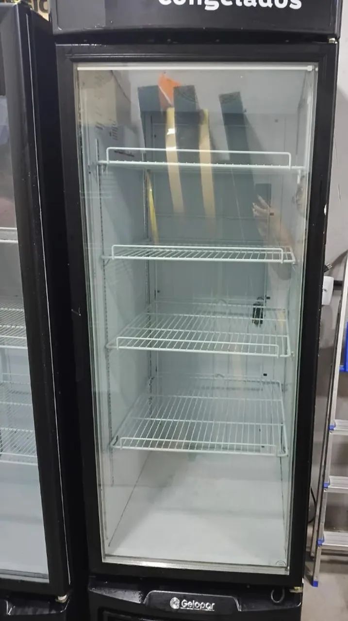 Freezer Vertical Gelopar GFA-57LP 220v 572l Preto