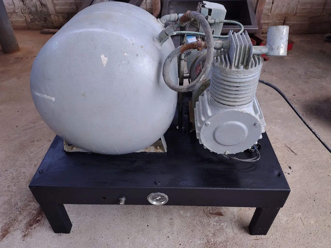 Compressor odontológico  - Foto 2