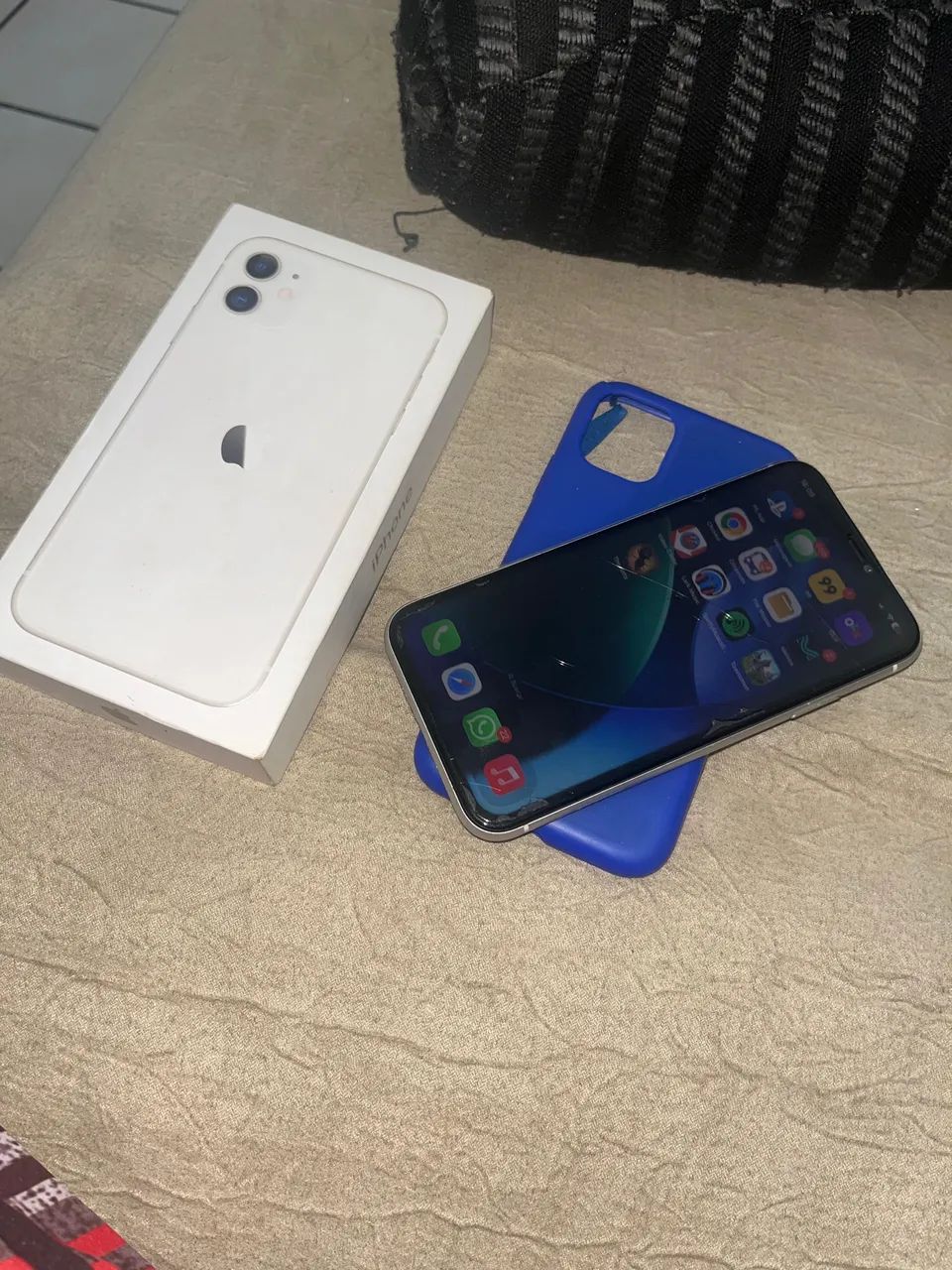 iPhone 11  - Foto 3