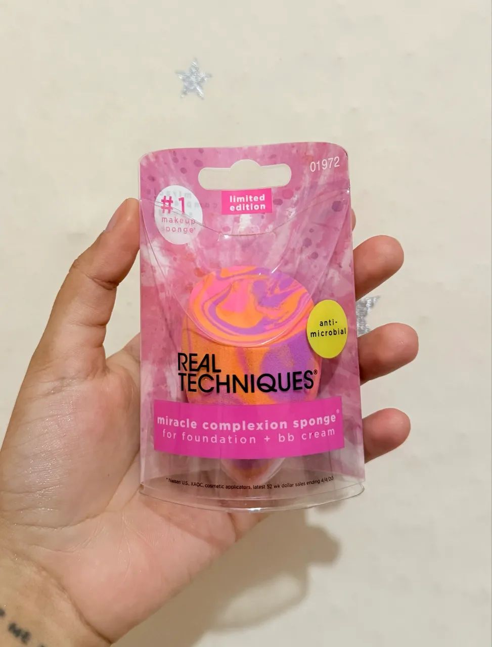 Esponja de maquiagem Real Techniques - miracle complexion sponge 