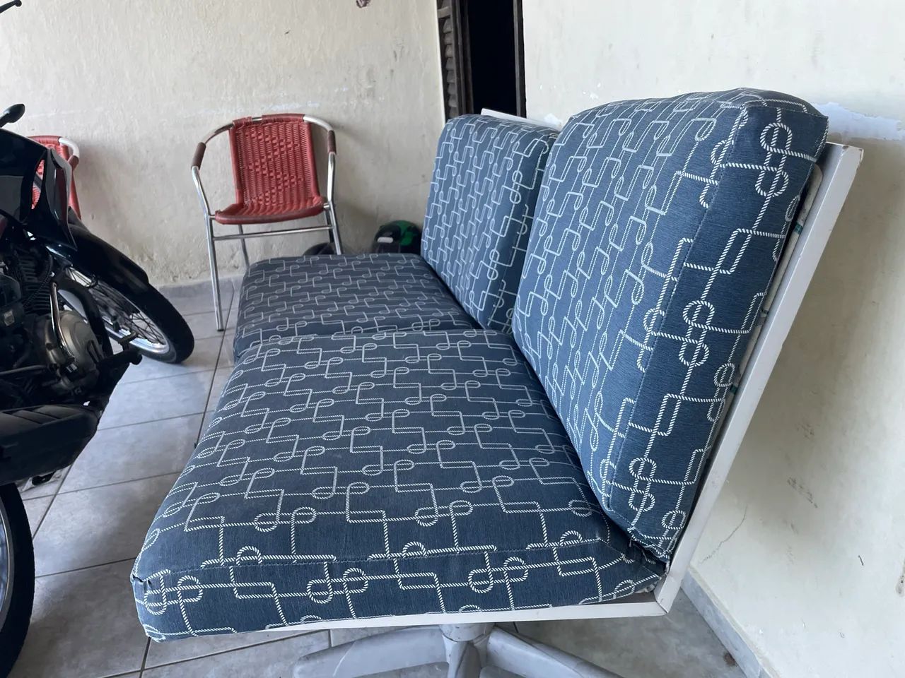 2 Poltronas Giratórias 