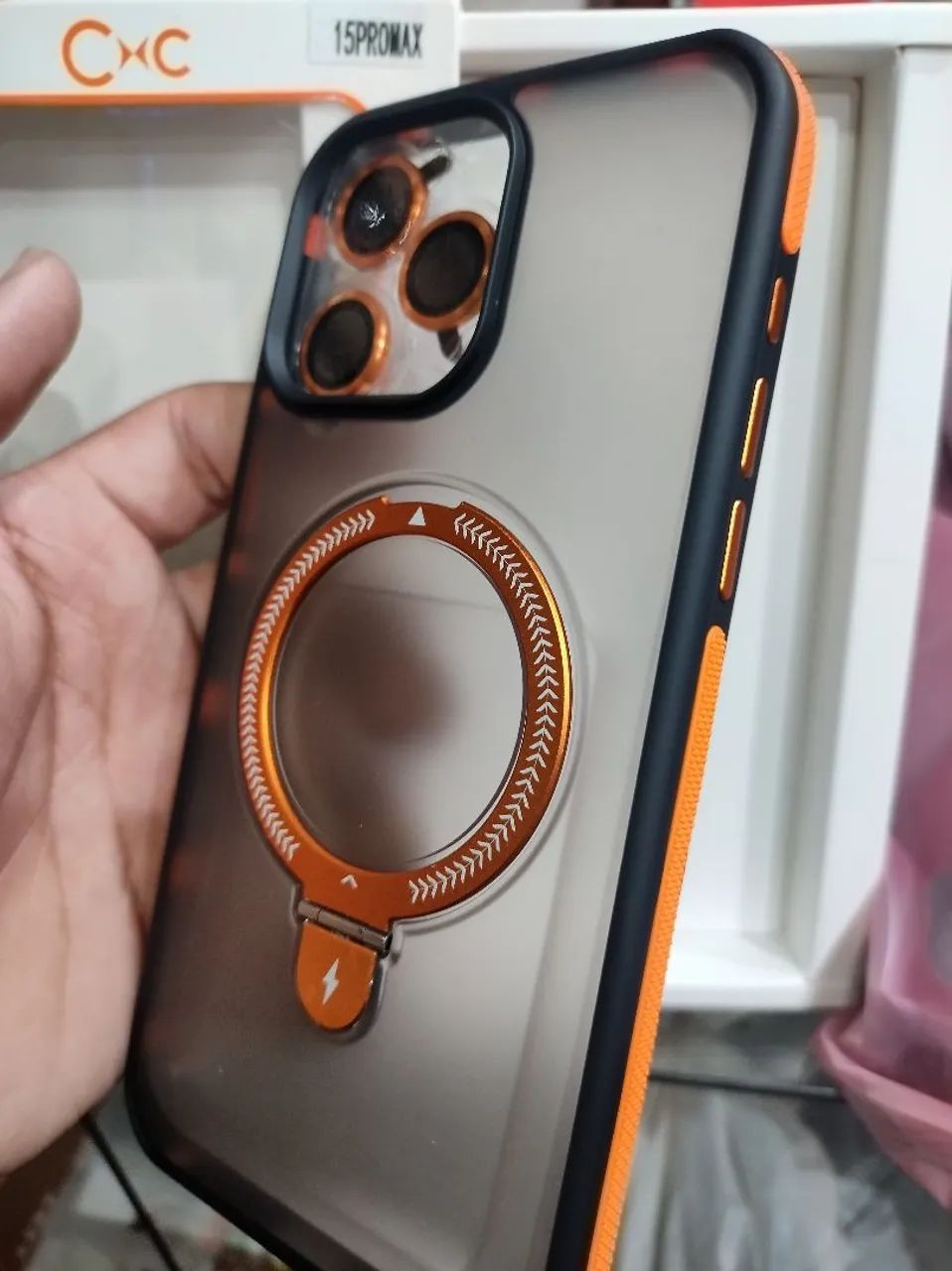 Case modelo Premium com película de câmera e magsafe 
