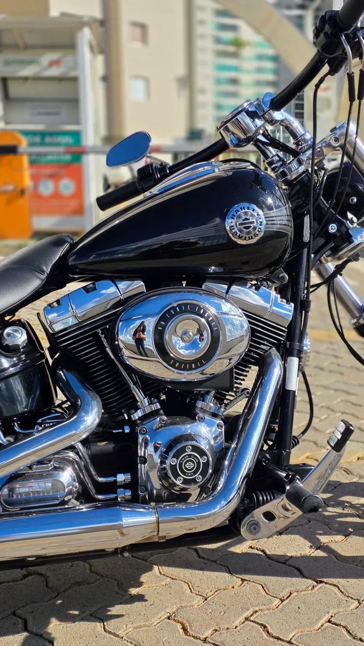 Harley Davidson Breakout 2015 - 17.500km - Foto 2