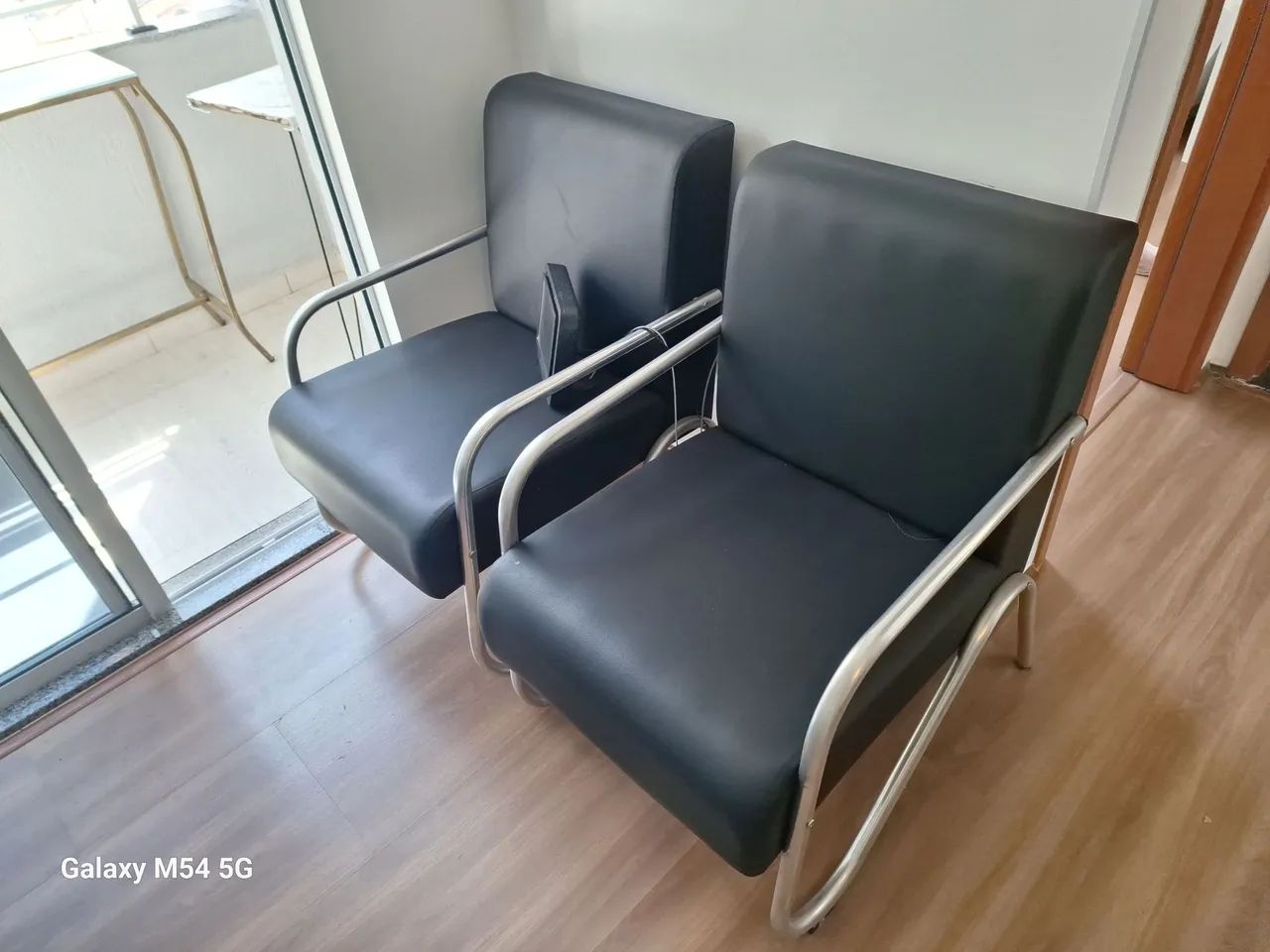 2 poltronas para recepção  - Foto 2