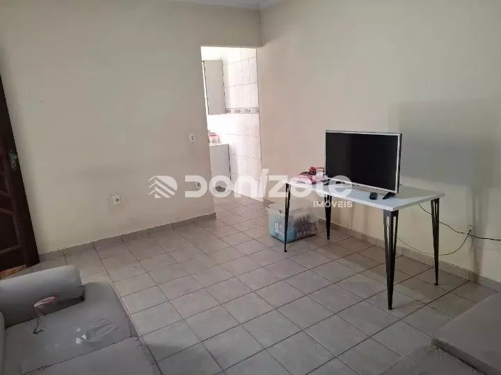 Casa à venda na Vila Marina, Santo André, com 2 quartos e 2 vagas