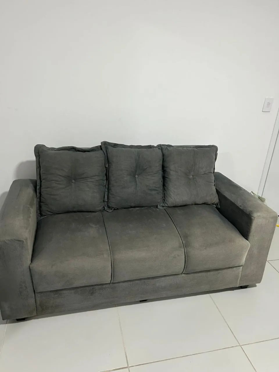 Sofá 3 lugares - Foto 3