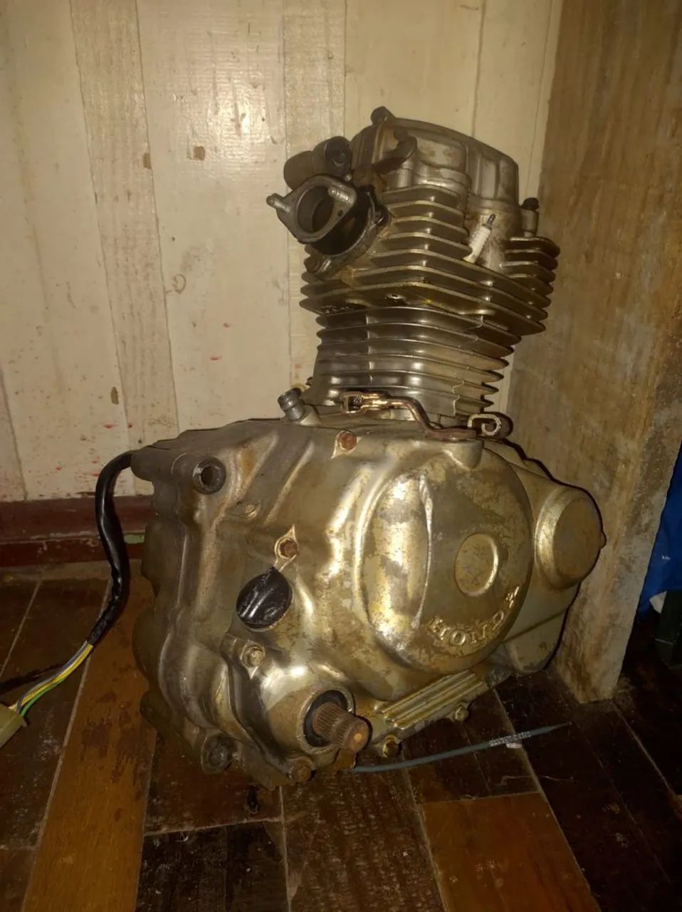 Motor honda 125 para consertar e usar - Foto 2