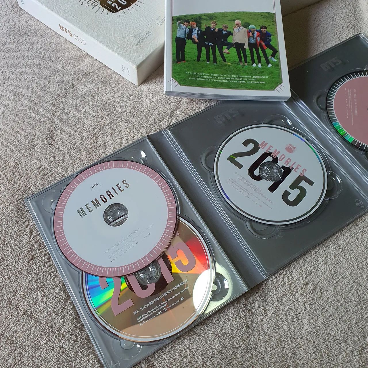 BTS アルバム CD DVD シーグリ memories 36点 まとめ売り BTS DVD Memories 2015 4 DVDs e Photobook - CDs, DVDs etc - Centro