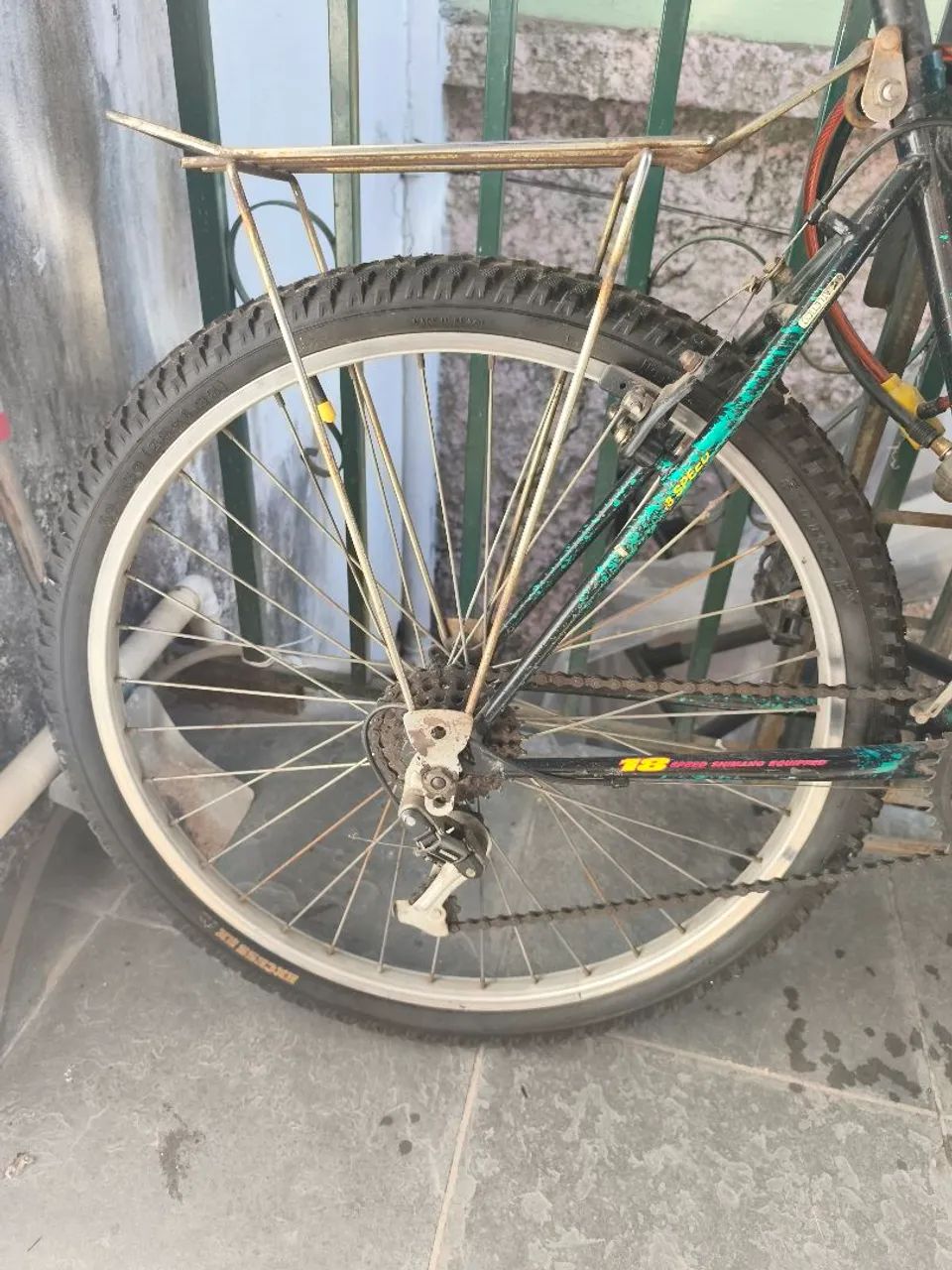 Bicicleta Savoy aro 26 bomba grátis  - Foto 2