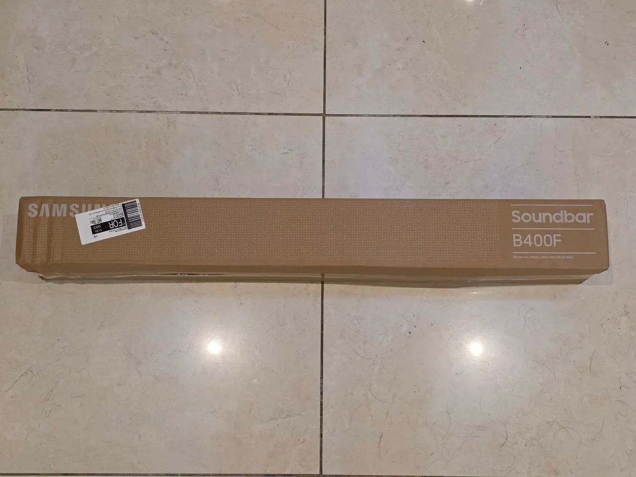 Soundbar Samsung HW-B400F caixa de som