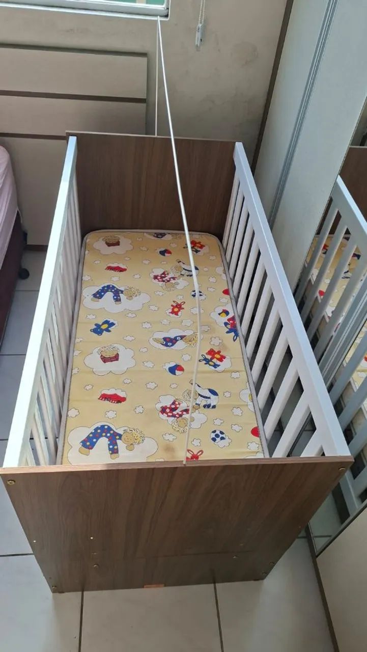 Vende- se berço cama