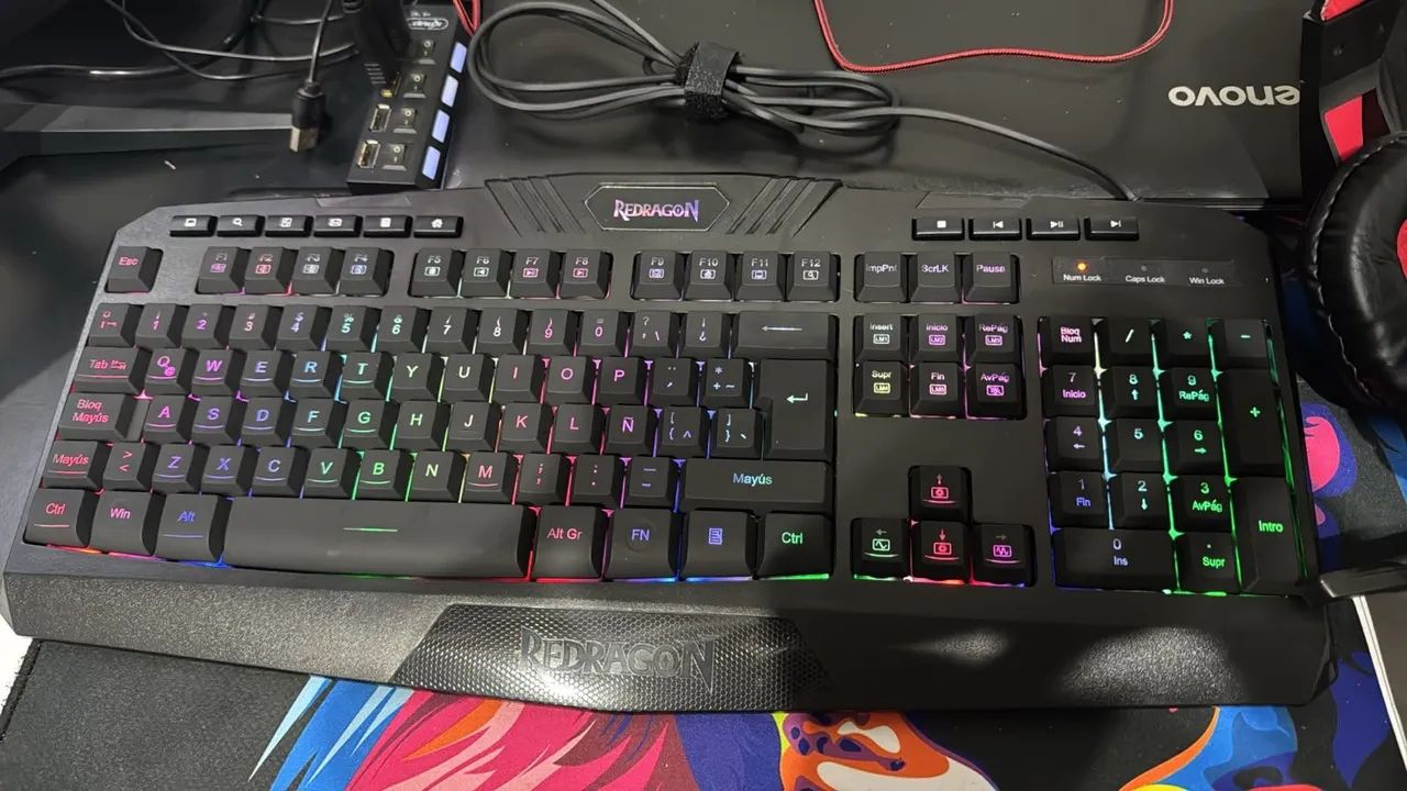 KIT GAMER REDRAGON ESSENTIALS  - Foto 3