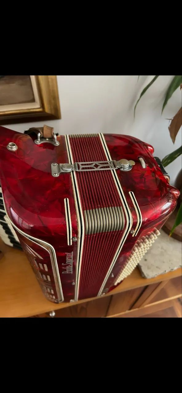 PAOLO SOPRANI ACORDEON LINDO 80 BAIXOS  PRECISA AFINAR - Foto 4