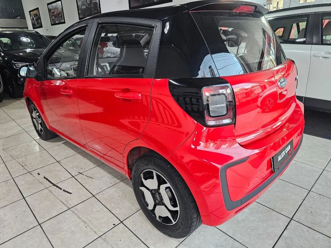 JAC E-JS1 62cv 5P Aut. (elétrico) 2023 - Foto 5