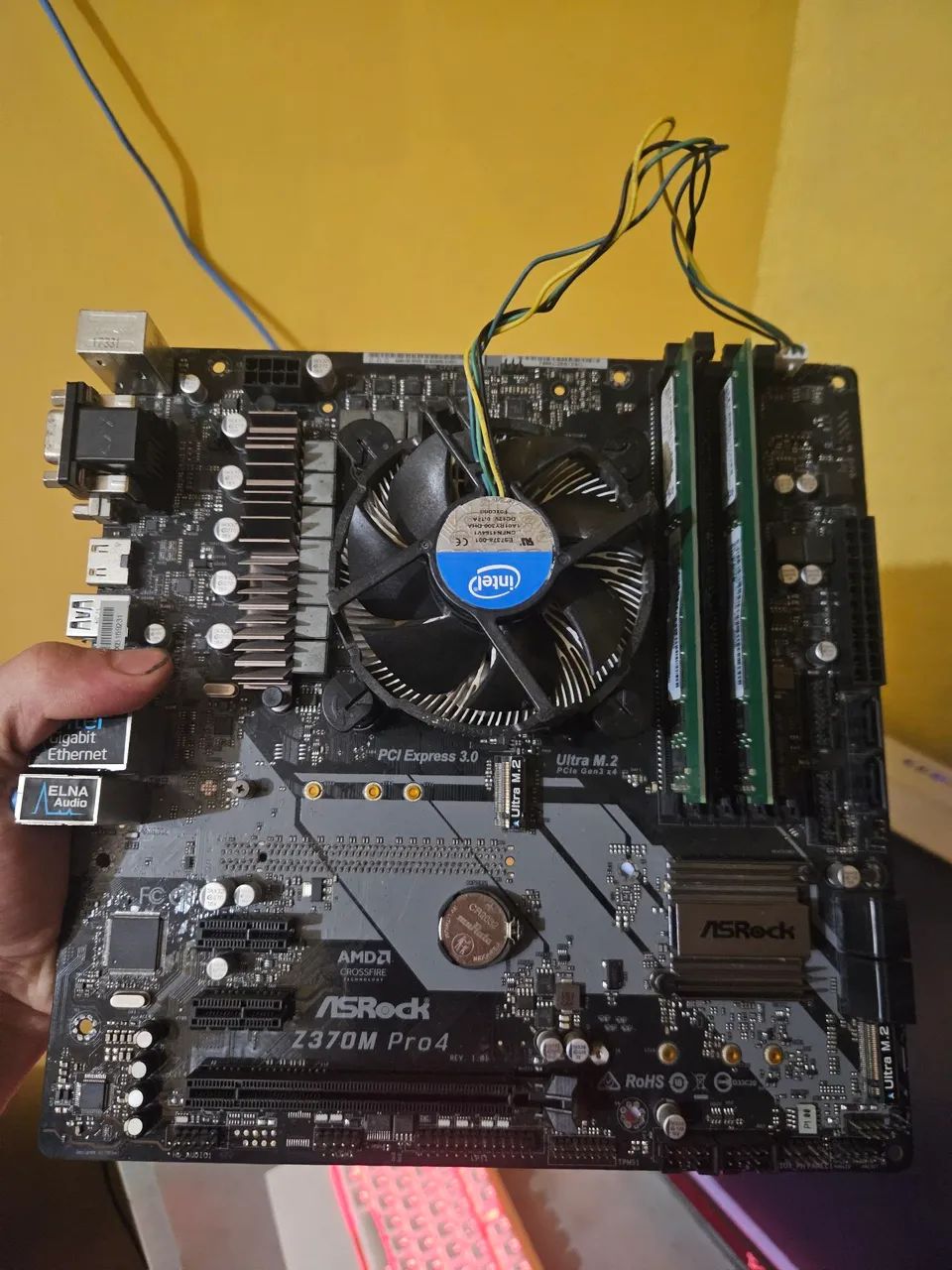 Placa mãe asrock z370m pro 4 + processador