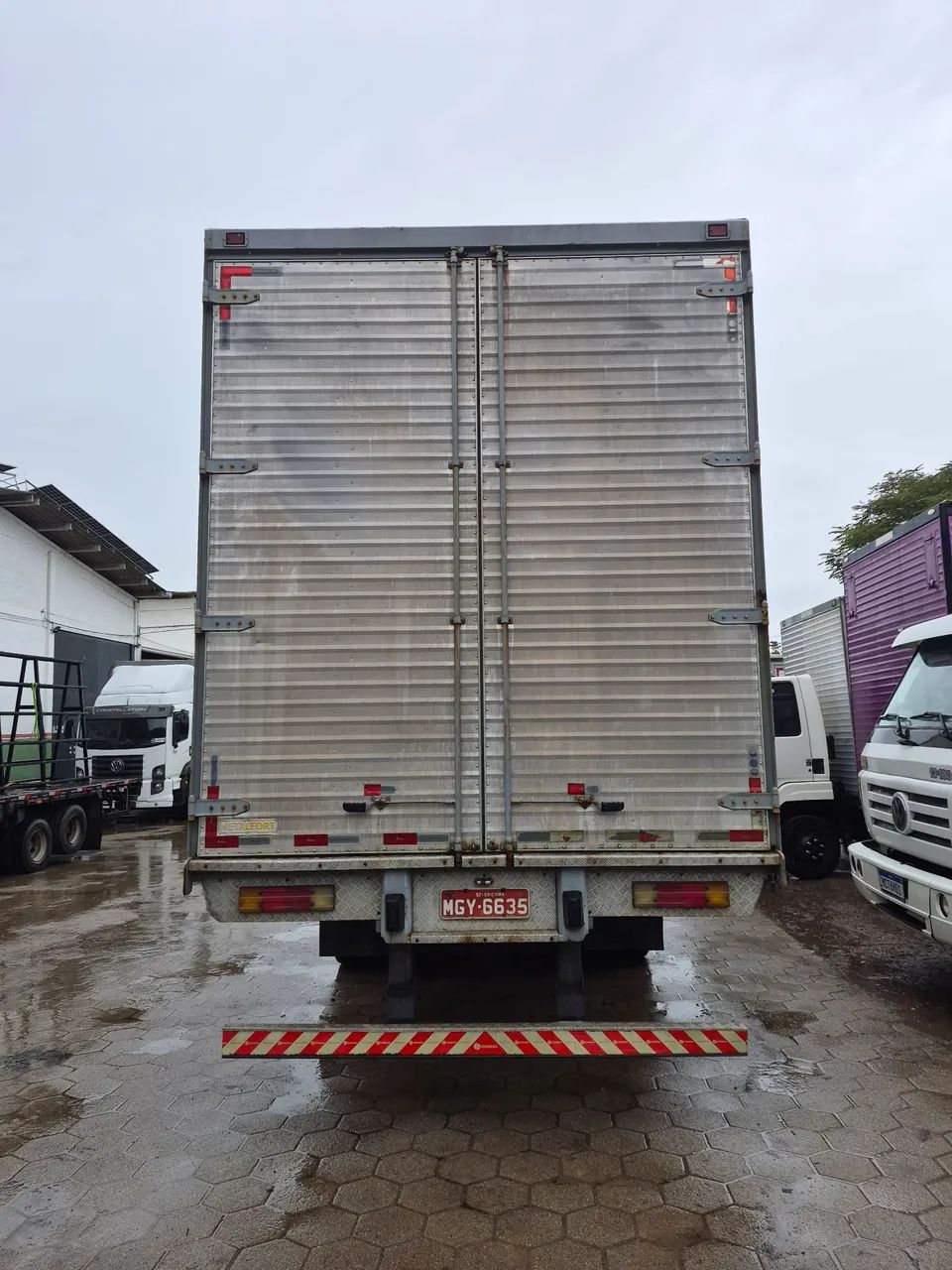 Bau  10.5 mts truck - Foto 2