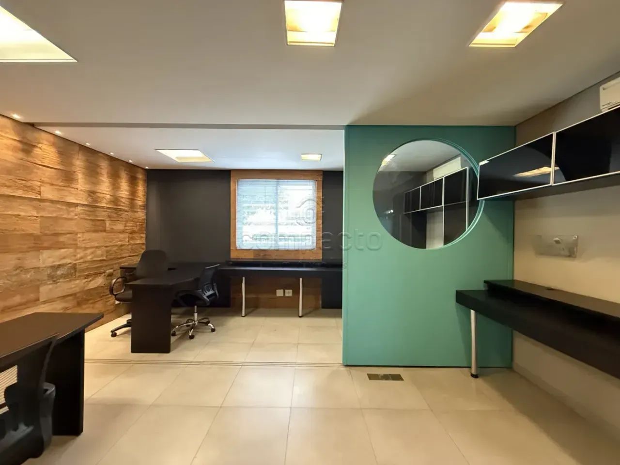 Sala Comercial Mobiliada | Bairro Vila Ercília