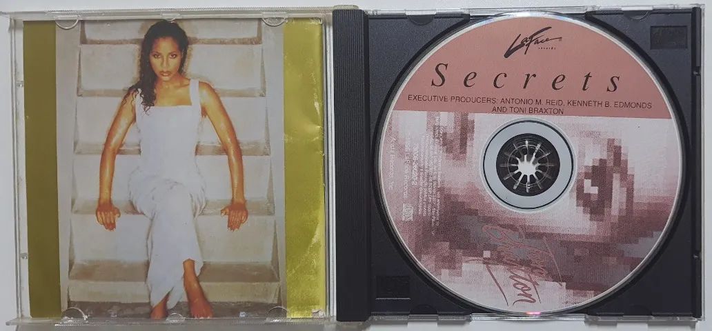 CD Tony Braxton - Secrets - Foto 3