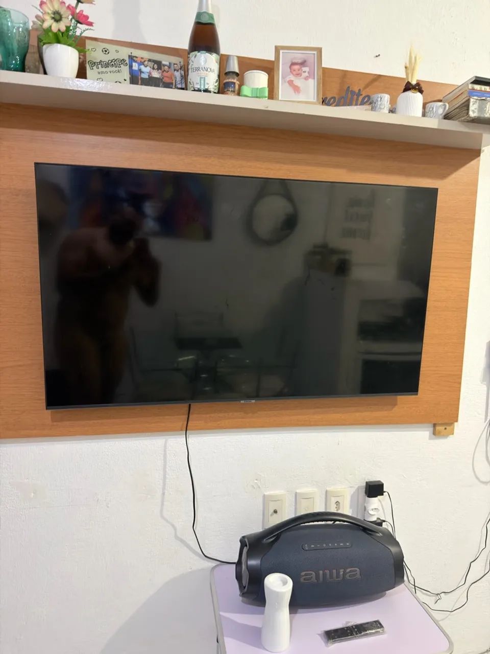 Vendo Tv pra retirada de peça 