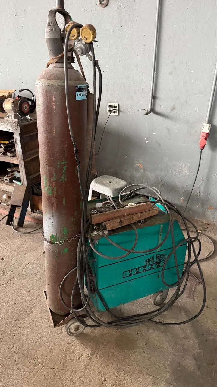 Máquina de solda MiG Mb180k Balmer com acessórios  - Foto 2