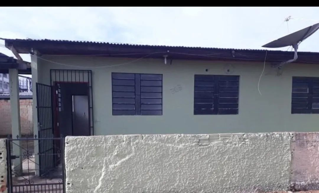Casa em condomínio São Francisco próximo ao colégio Claretiano 95- *