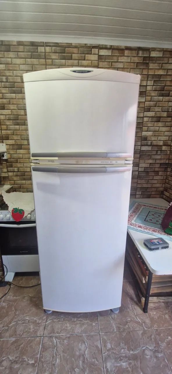 Vendo geladeira Brastemp - Foto 6