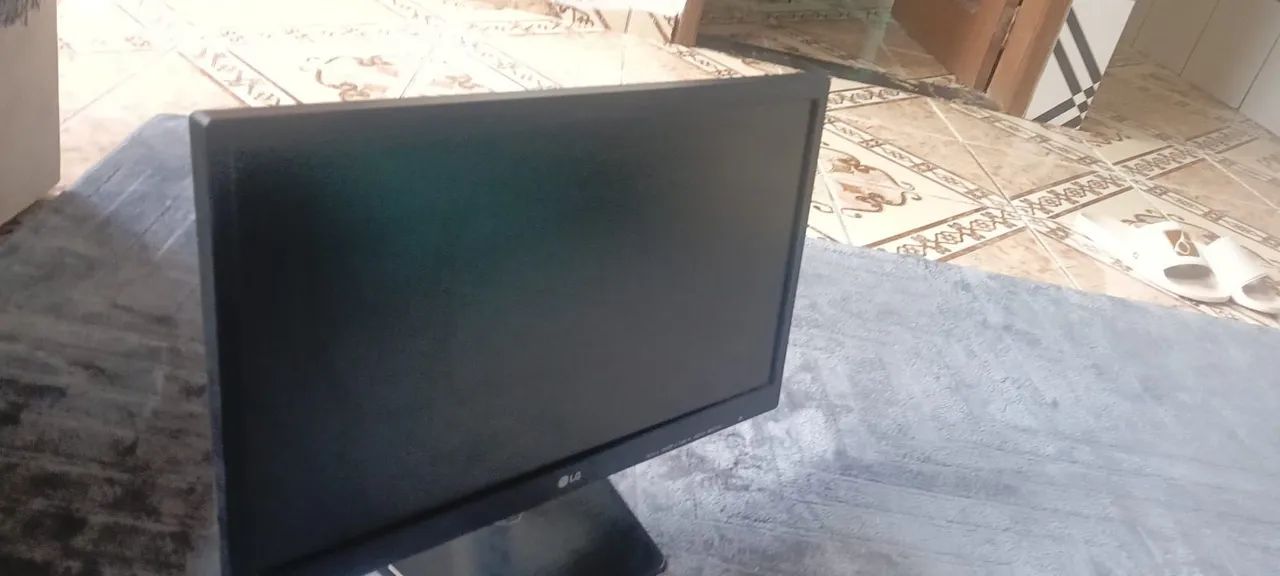 Monitor LG 19 polegadas  - Foto 4