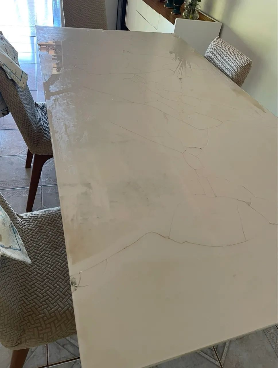 Mesa de Jantar 2m x 1m com 6 Cadeiras - Madeira Maciça - Para Reforma - Foto 3