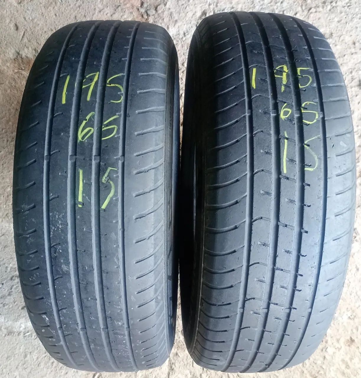 2 PNEUS 195/65/15 