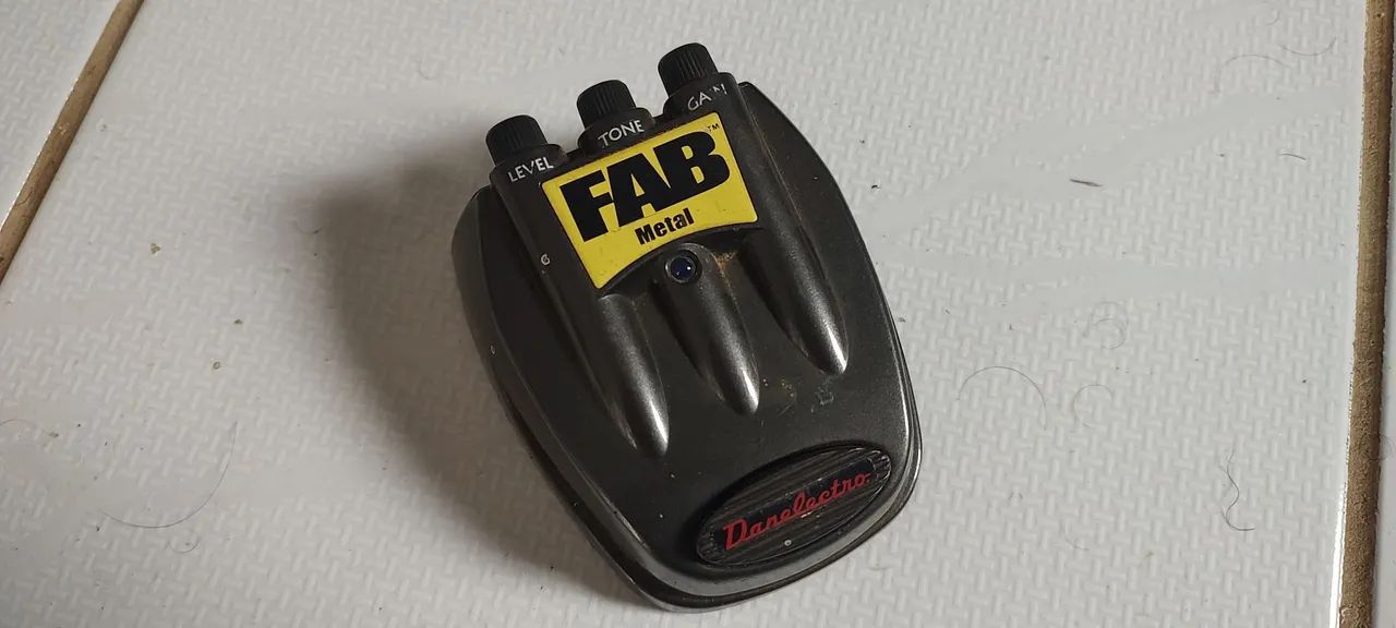 Pedal distorção Danelectro
