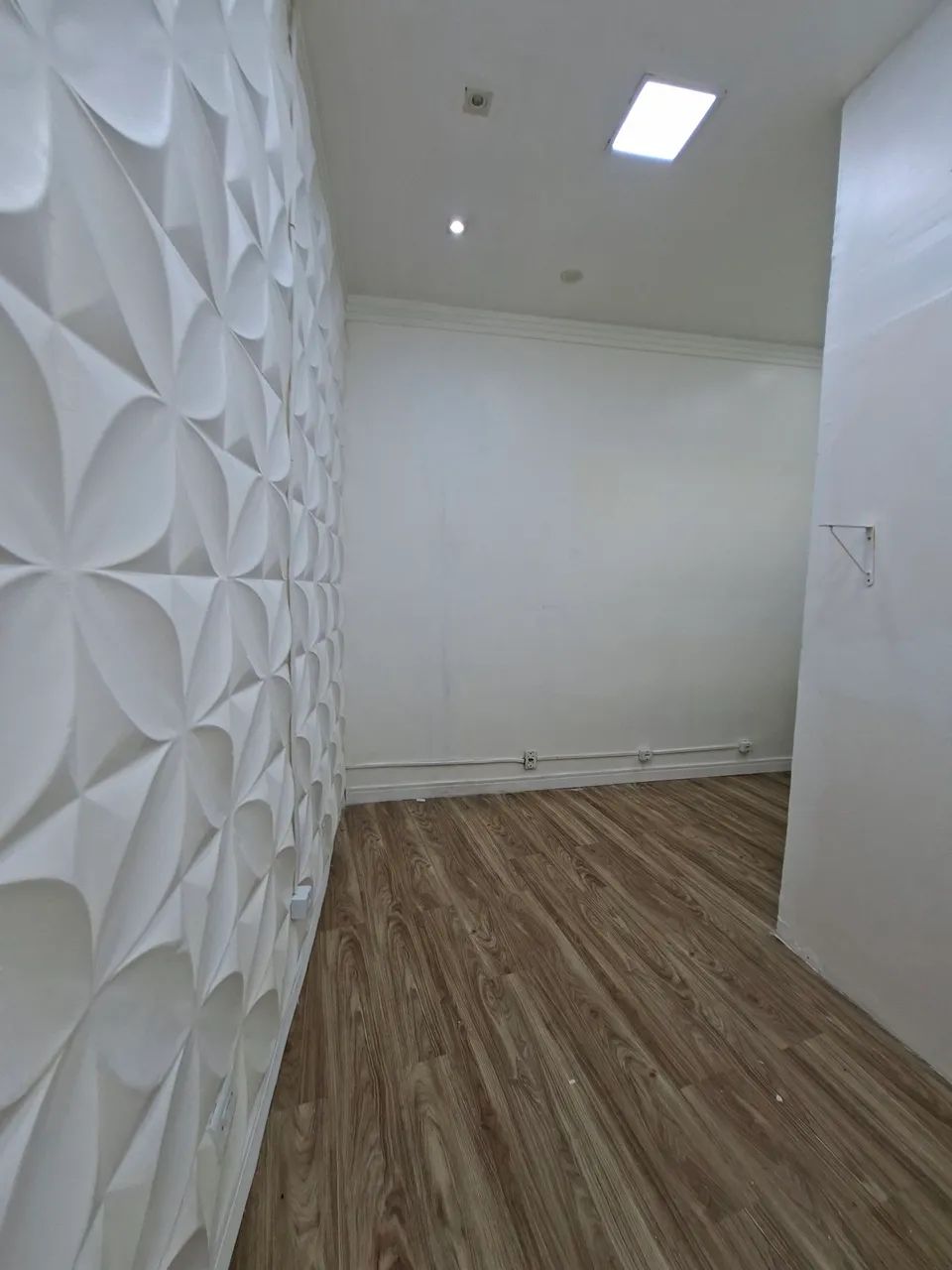 Alugo Ponto Comercial no Planalto- localização Privilegiada - Foto 4