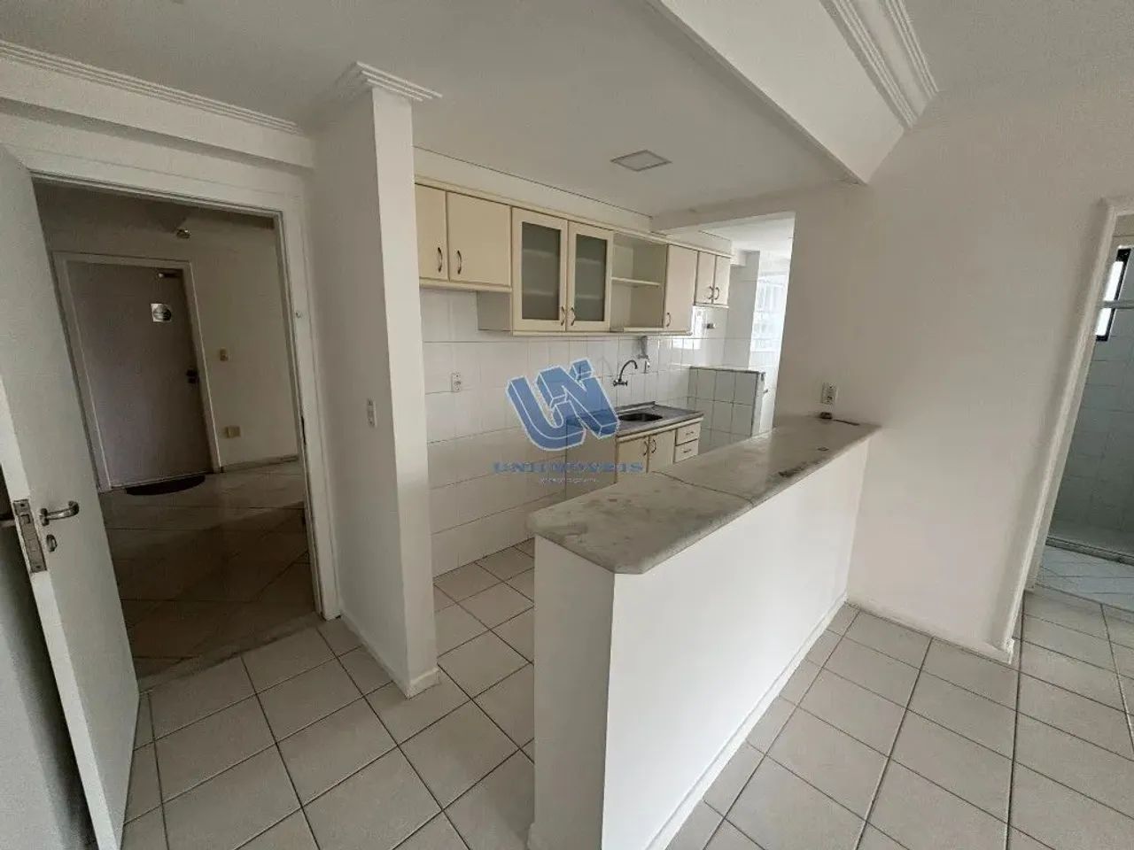 Apartamento quarto e sala com varanda 50m² no Caminho das Arvores - Foto 7