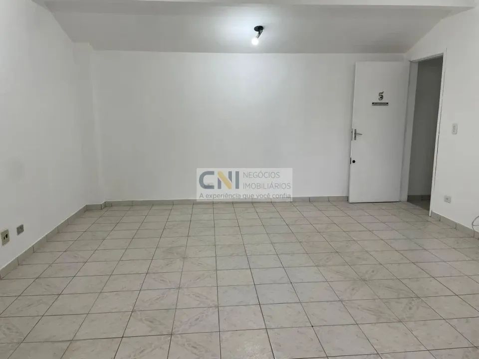 SALA COMERCIAL SOBRELOJA 5 - ED. BELA SUIÇA