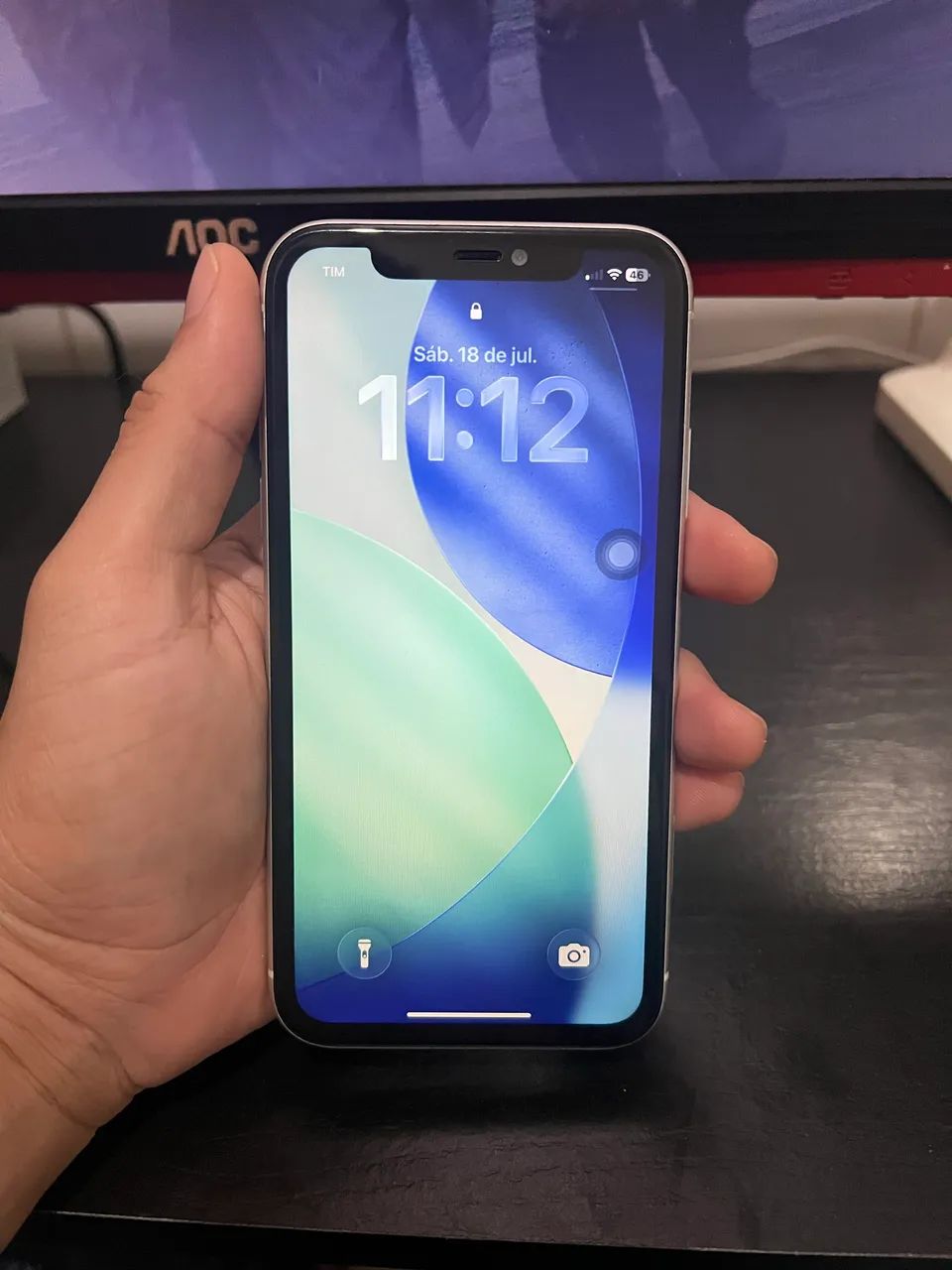 iPhone 11 128gb Branco  - Foto 2