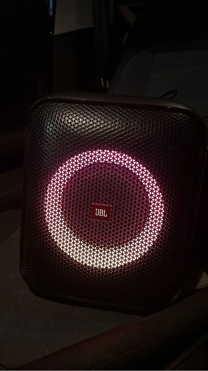 JBL  encore essential 
