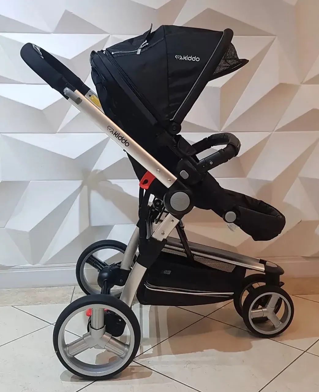 Carrinho de bebe Kiddo  - Foto 2