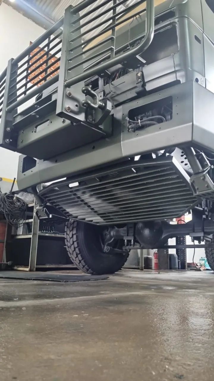 VW 15.210 - Worker - Militar