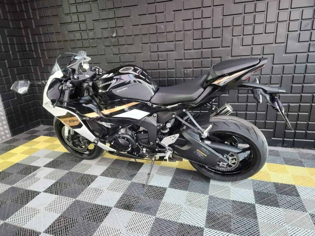 Ninja Zx-6r 636cc 2026 - 1527808133 | OLX